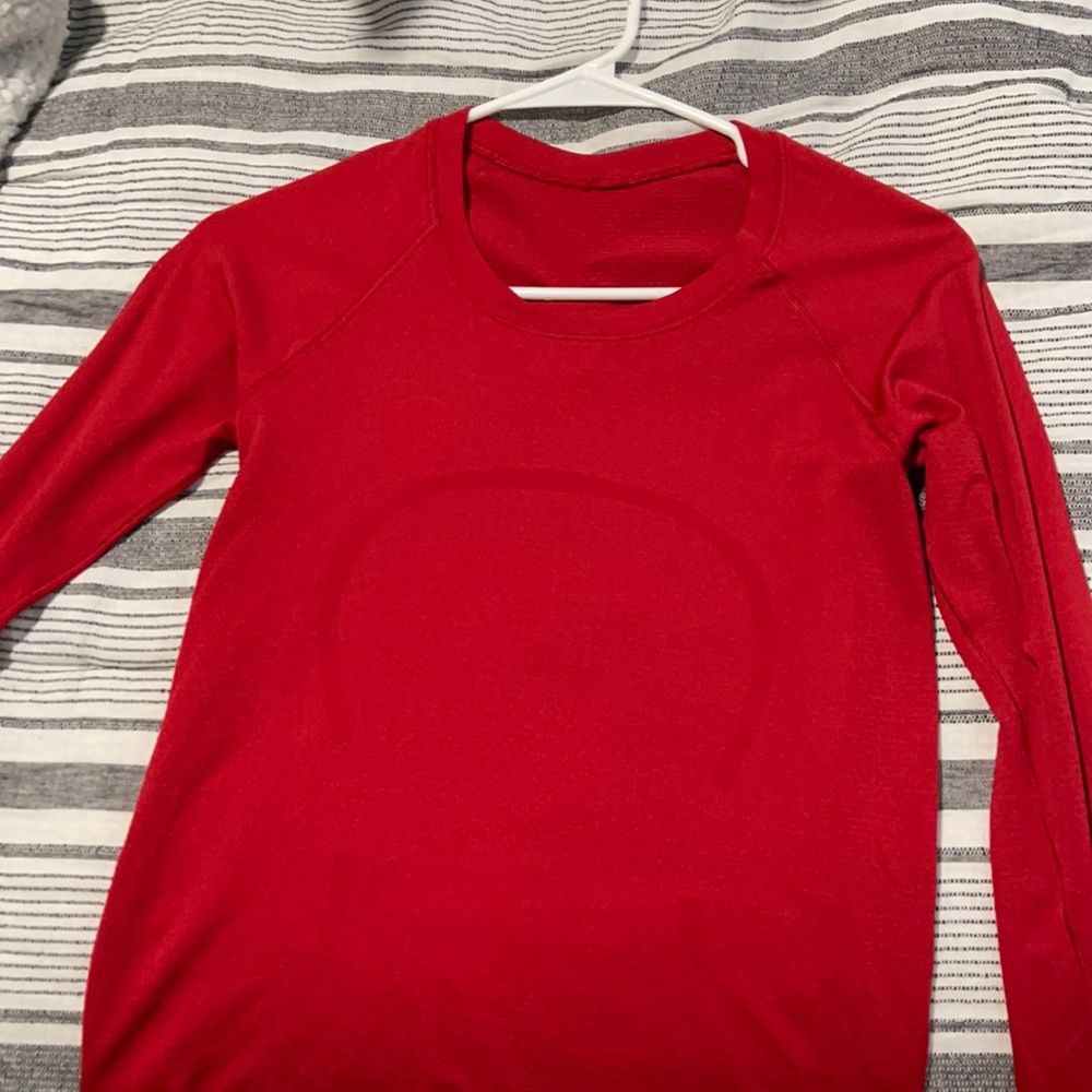 Red Lululemon Swiftly Tech Long Sleeve